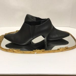 Rockport women’s shoes size 7